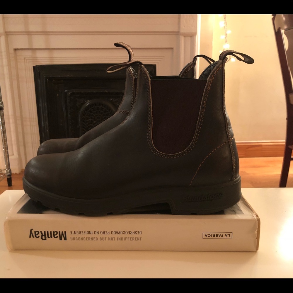 Brown leather Blundstones